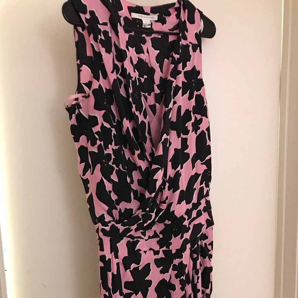 Diane von Furstenberg size 8 dress